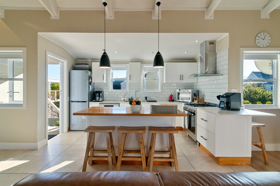 3 Bedroom Property for Sale in Thesen Islands Western Cape